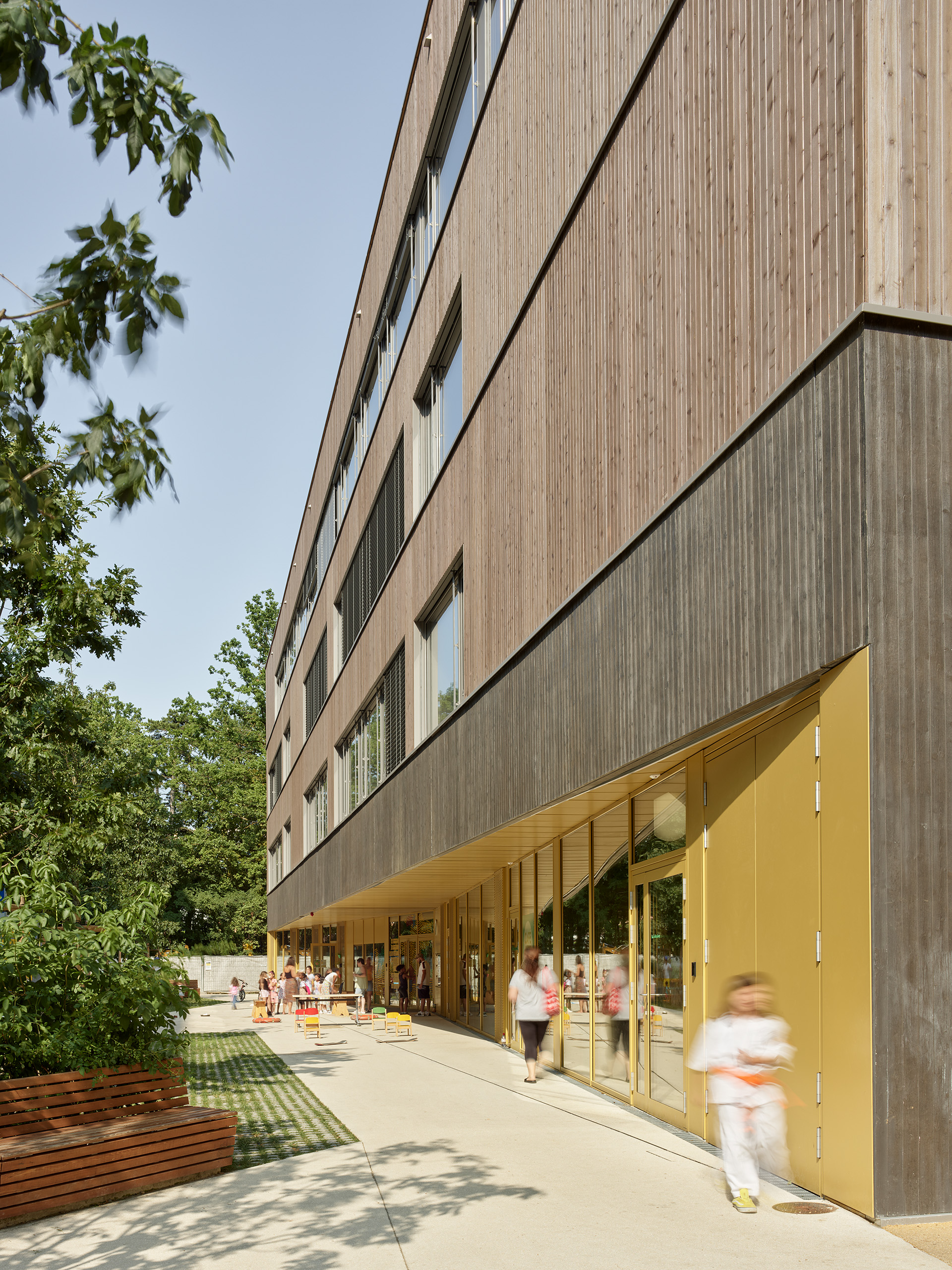 Ahp0090 AIQ4 018080 J2560